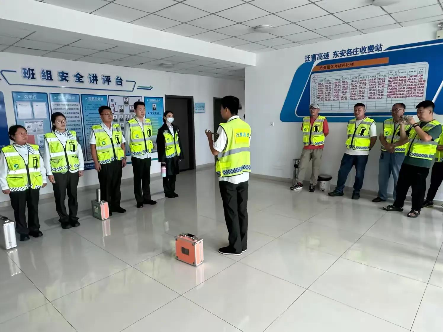 1758525094430042.jpg 1758525094430042.jpg